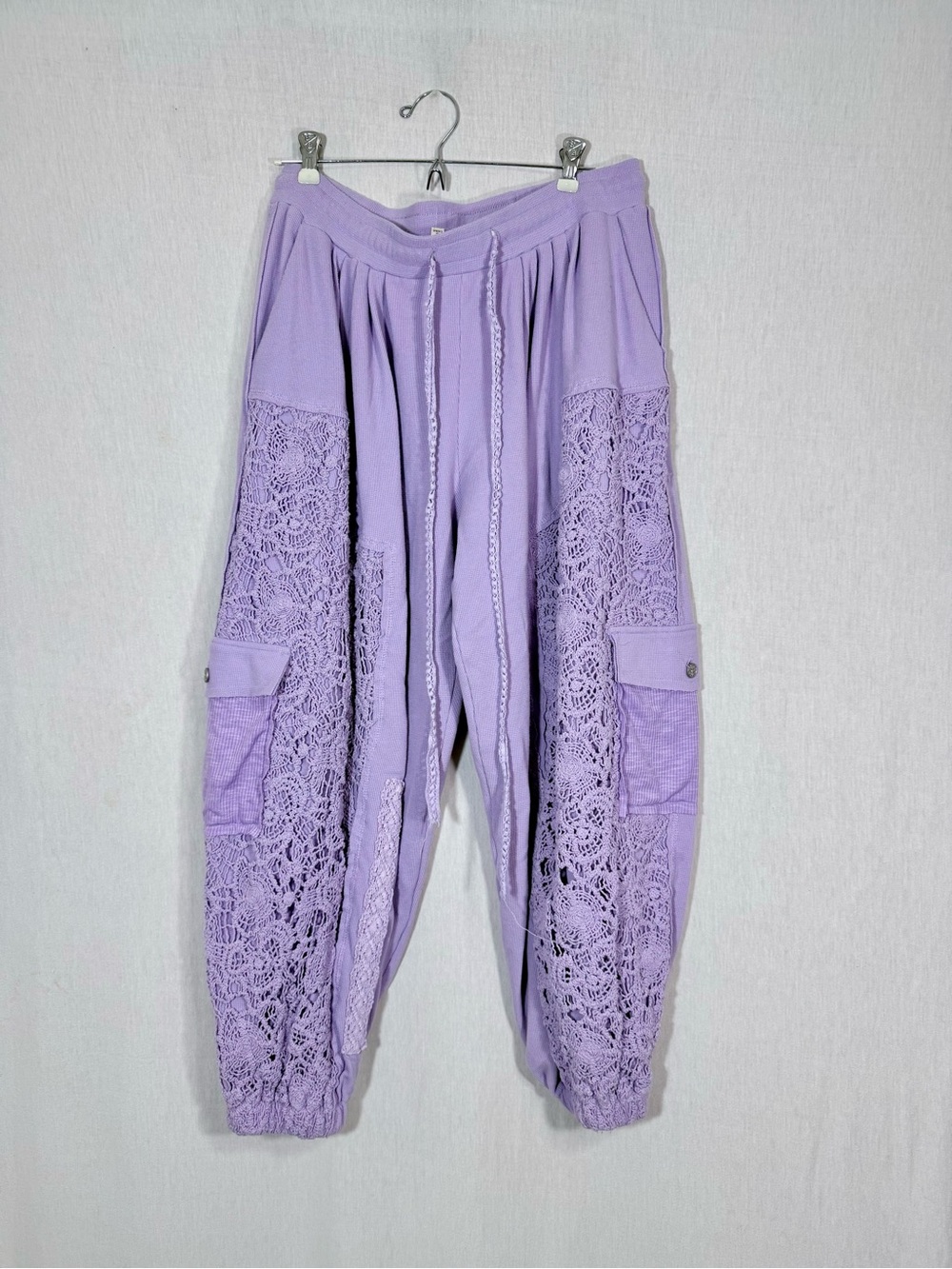 POL size L Lavender Crochet Panel Wide-Leg harem Pants - Picture 2 of 4